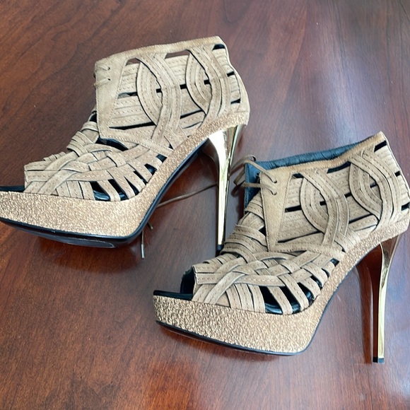 Burberry platform sandal with lace tie and gold heel 37.5 made in Italy - Picture 3 of 8